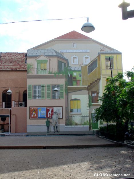 Postcard Painted wall in the Sucquet