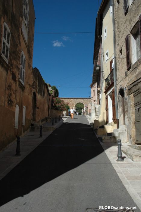 Postcard steep street in aups