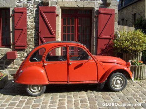 Postcard Famous french car