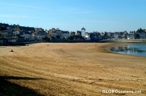 Postcard Saint-Malo - one of the beaches