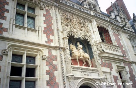 Postcard Château de Blois-Statue on the portal of entry