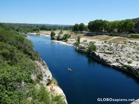 Postcard River Gardon