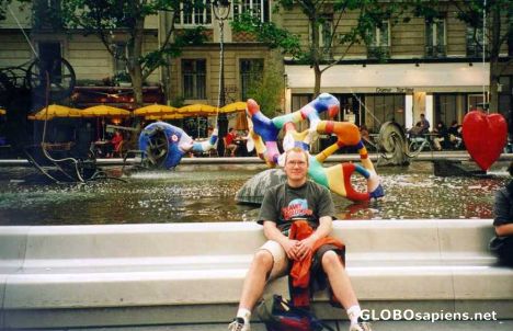 Postcard The fountain on Place Igor Stravinsky