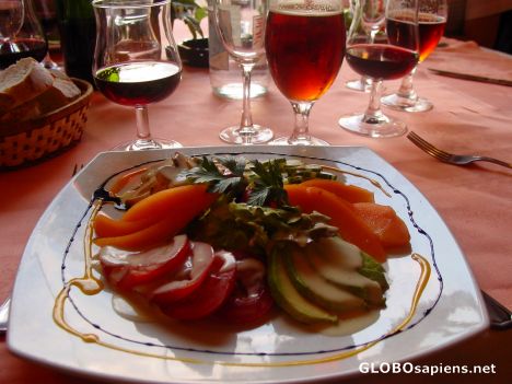 Postcard yummy veggie meal in Metz and tasty wine, beer....
