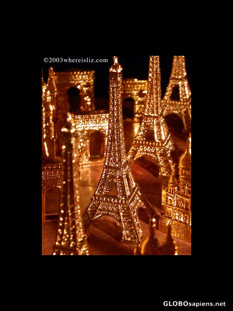 Postcard Souvenirs of Paris