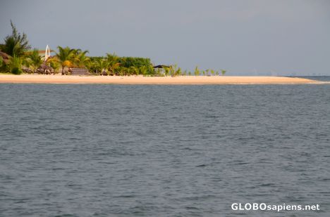 Postcard Pointe Denis (GA) - Assala Lodge in the distance