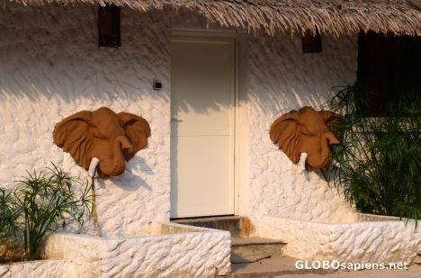 Postcard Pointe Denis (GA) - at the Assala Lodge
