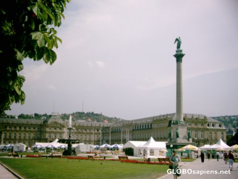 Postcard Plaza en verano a 40º C