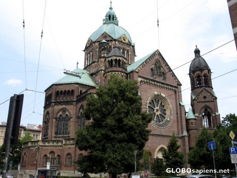 Postcard St Lukas Church