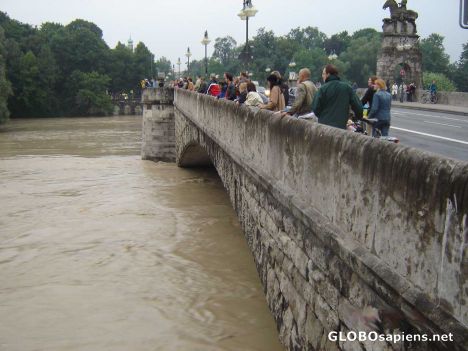 Postcard Alpine Floods 2005 1o5