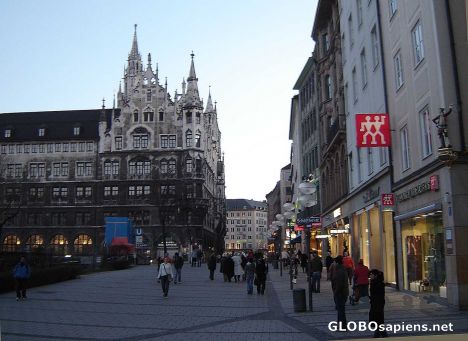 Postcard Back of Marienplatz