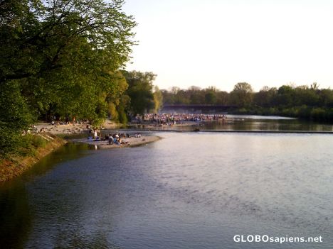 Postcard Another Hot Day: 10o10 Upriver