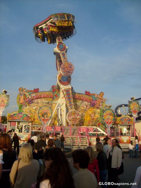 Postcard OktoberfestFair14: Upsidedown