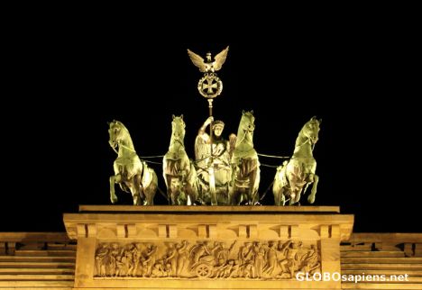 Postcard Quadriga on Brandenburger Tor