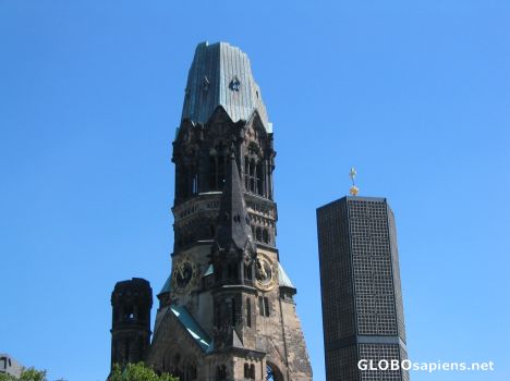 Postcard Kaiser-Wilhelm Memorial church. Old and New.