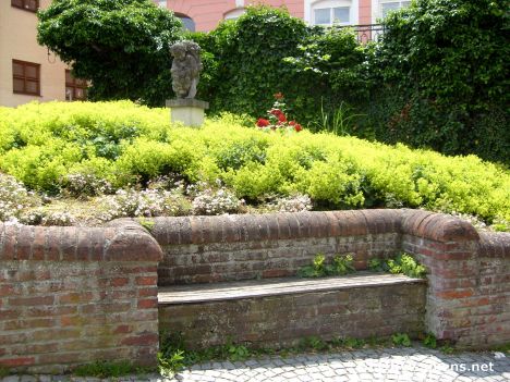 Postcard Old Town: Bench
