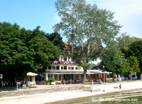 Postcard Lakeside