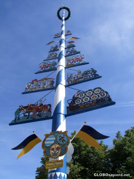 Postcard Maypole