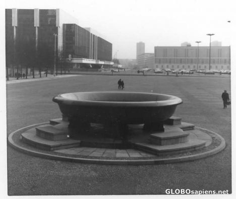 Postcard East berlin 1984
