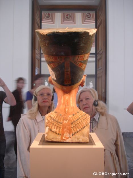 Postcard Nefertiti (Nofretete) in the Old Museum