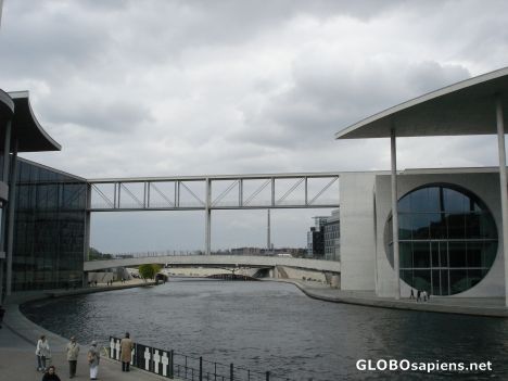 Postcard Spree river behind the Reichstag -