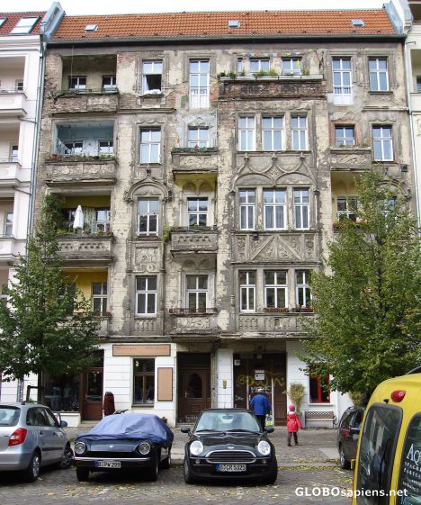 Postcard Prenzlauerberg building