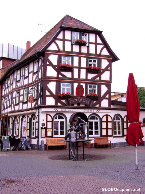 Postcard Zum Löwen