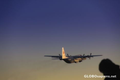Postcard afternoon at the runway