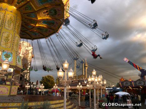 Postcard Chairoplane at the 'Rheinkirmes' Duesseldorf