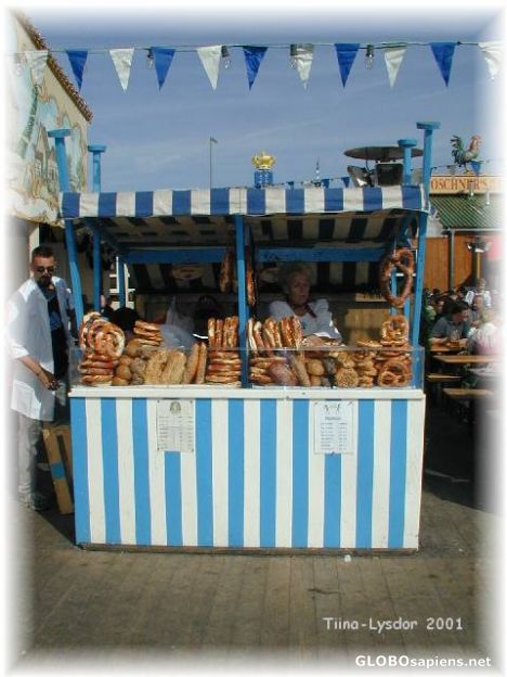 Postcard OKTOBERFEST 2001 - Bretzel