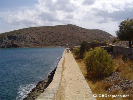 Postcard Spinalong Island