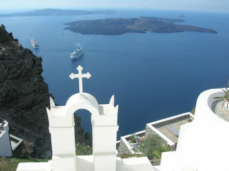 Postcard Beauty through the cross