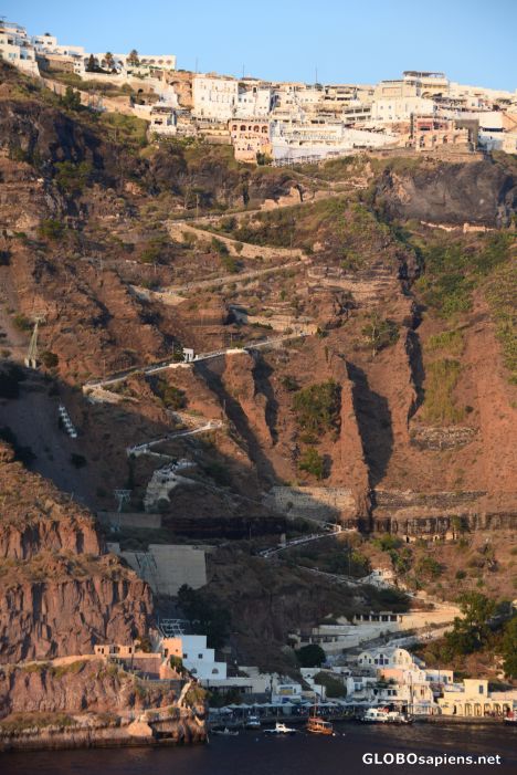 The Fira donkey trail