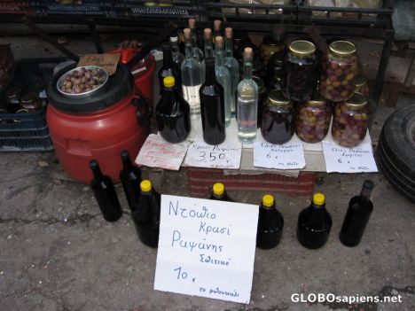 Postcard Wine and olives