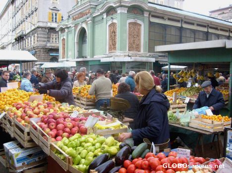 Postcard Fruit & Vegie Market