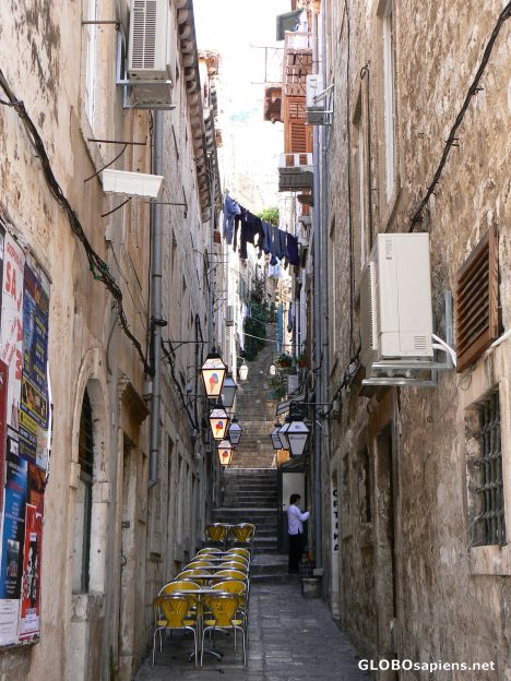 Postcard Final alley