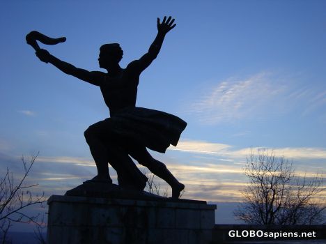Postcard Statue near Citatella