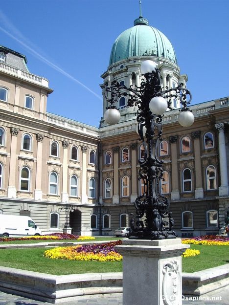 Postcard Royal lampost