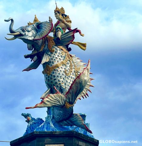 Postcard Statua Gajah Mina in Parerenan Beach.