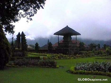 Postcard Bedugul, Pura Ulun Danu