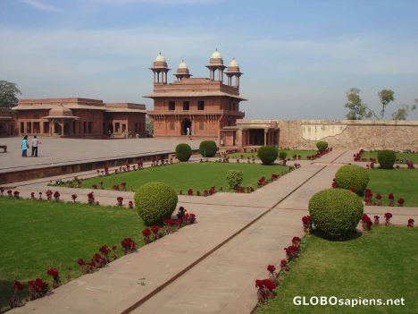 Postcard Courtyard of Fatehpur Sikri