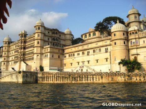 Postcard Lake view of the City Palace