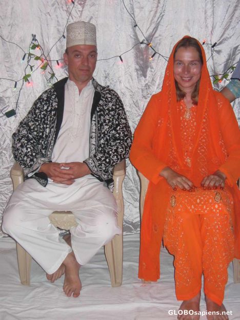 Postcard marriage on a house boat on Dal lake, Srinagar,
