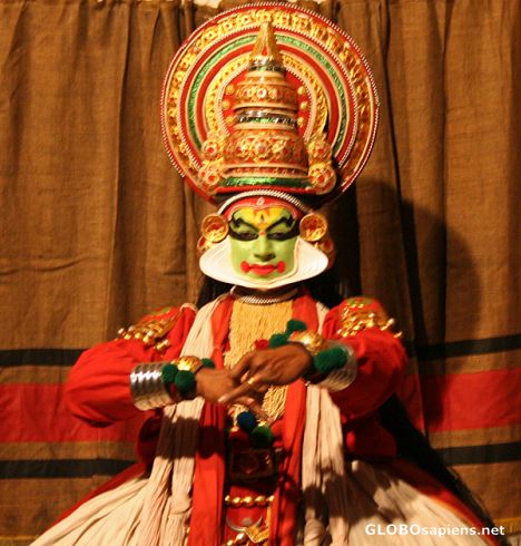 Postcard Kochi, Kathakali