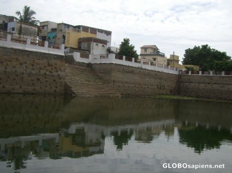 Postcard Temple tank - Thirupurakundram