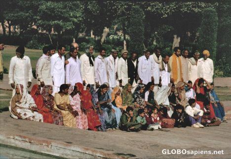 Postcard Excursion to the Taj Mahal