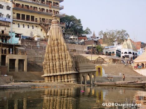 Postcard TILTED TEMPLE