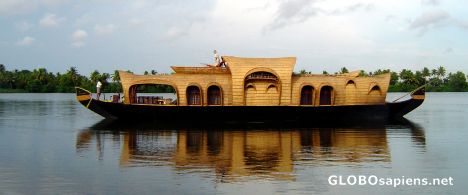 Postcard Kettuvallom