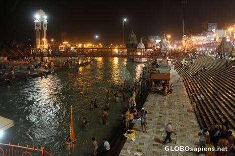 Postcard taking a bath in the holy river 1