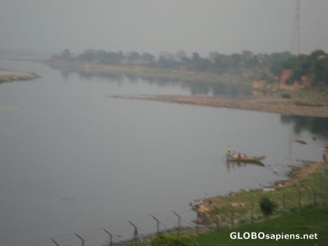 Postcard RIVER BANK- TAJMAHAL